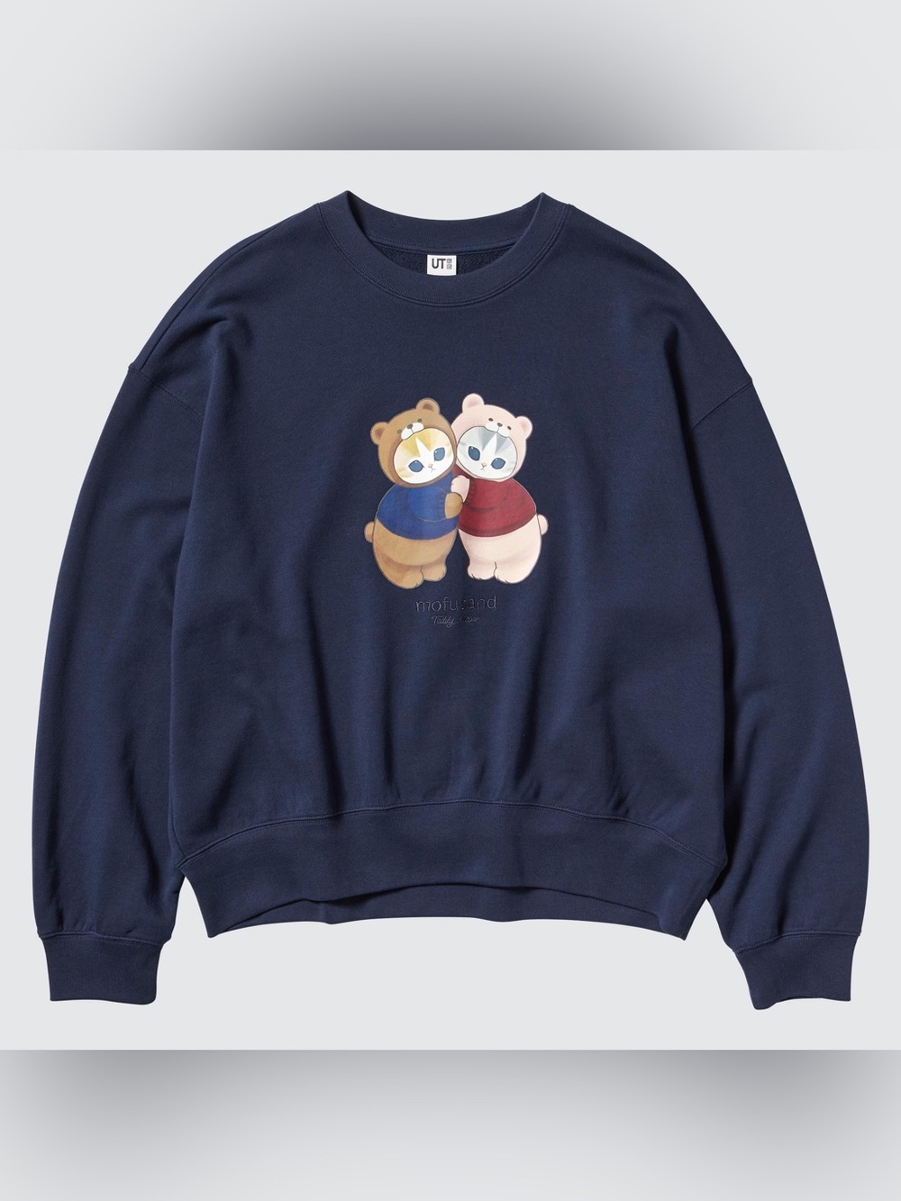 Uniqlo x Mofusand Cute Cat Bear Graphic Sweatshirt